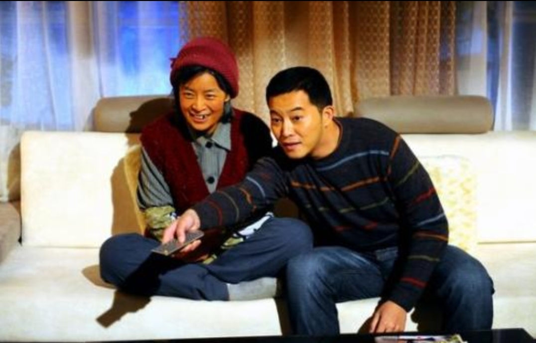 传志的妈妈却说,什么幸福不幸福,结婚不就是过日子,不就是打打闹闹嘛